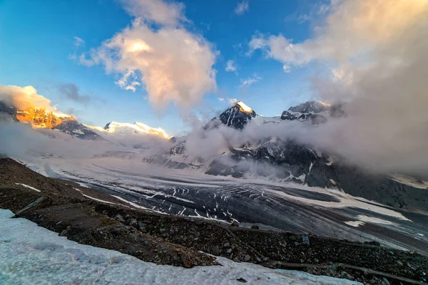 Malerischer Blick Auf Die Wunderschöne Landschaft Der Schweizer Alpen Mit — Stockfoto