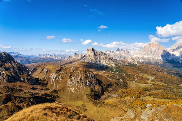 Malowniczy Widok Majestatyczne Dolomity Góry Alpy Włoskie Krajobraz Strzał Passo — Zdjęcie stockowe