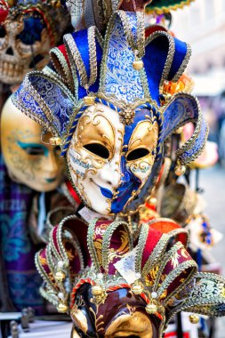 Store Street, Venedik İtalya geleneksel Venedik Maske. 