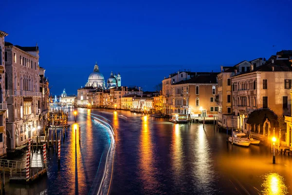 Foto Notturna Del Canal Grande Della Basilica Santa Maria Della — Foto Stock