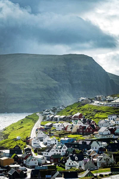 Escena Dramática Del Pueblo Escandinavo Pittoresco Ubicado Las Islas Feroe — Foto de Stock