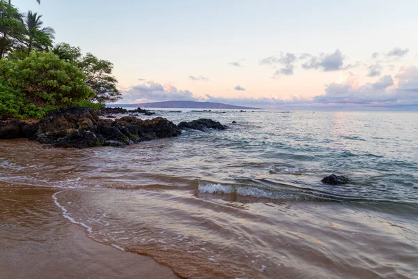 Soluppgång Vid Stranden Maui — Stockfoto