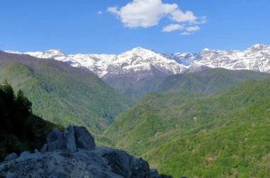 Gürcistan Dağları, dağ boyunca bir gezi
