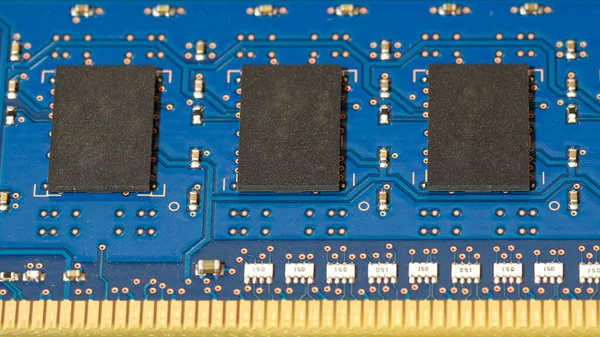 Ddr4 rammen gedruckte Schaltung und Speicher-Mikrochips bis ins Detail, Tech-PC-Komponenten — Stockfoto