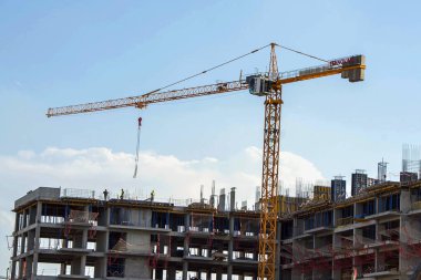 Yeni binanın inşaatı