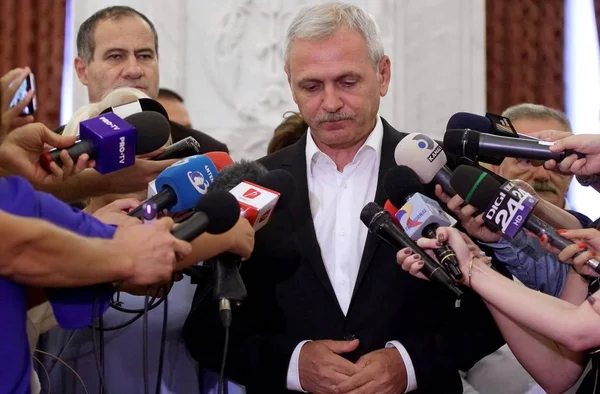 Liviu Dragnea, vezetője a szociáldemokrata párt-román poli — Stock Fotó