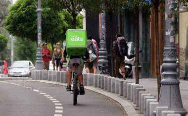 Uber Eats kurye - Bükreş