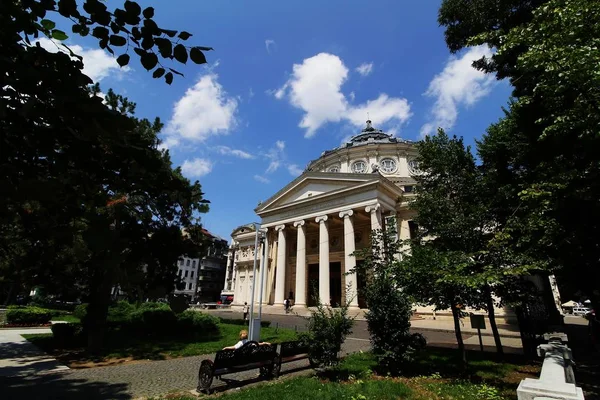 Das rumänische athenaeum - Konzertsaal in Bukarest — Stockfoto