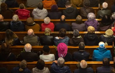 Katolikler - Palm Sunday - Bükreş, Romanya.