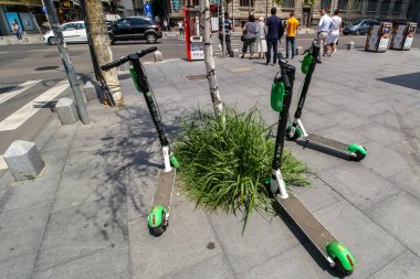 Bükreş, Romanya 'da scooter paylaşımı sistemi