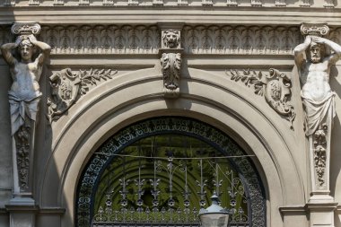 Kamu tarihi binaları - Bükreş Romanya