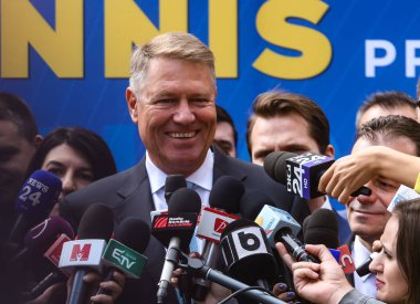 Klaus Iohannis - ikinci cumhurbaşkanlığı görev için yarış - Roma