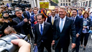 Klaus Iohannis - ikinci cumhurbaşkanlığı görev için yarış - Roma