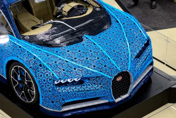 Bugatti chiron - Legosteine - Bukarest, Rumänien — Stockfoto