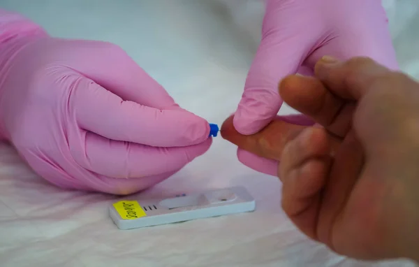 Bükreş, Romanya - 10 Haziran 2020: Bükreş Belediye Binası programı 