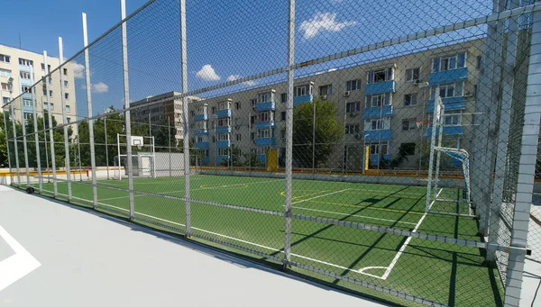 Bucareste Romênia Junho 2020 Estacionamento Vários Andares Inaugurado Bairro Berceni — Fotografia de Stock