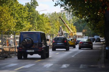 Bükreş, Romanya. 22 Eylül 2025: Bükreş 'teki Basarabia Bulvarı' ndaki tramvay hattının yeniden inşası.