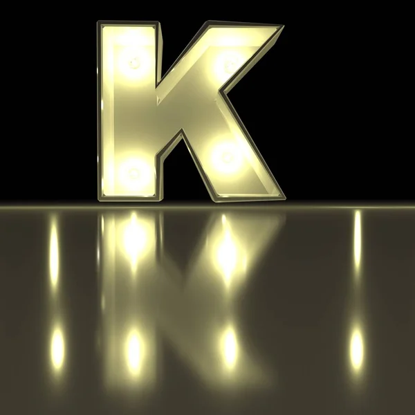Caractère K police avec réflexion. Ampoule lettre lumineuse alph — Photo