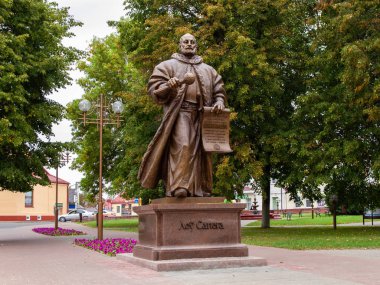 Slonim, Beyaz Rusya, 09/10/2019. Lew Sapieha Anıtı.