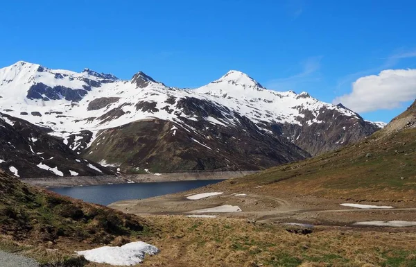 Lago Artificiale Santa Maria Passo Del Lucomagno Blenio Surselva Medel — Foto de Stock