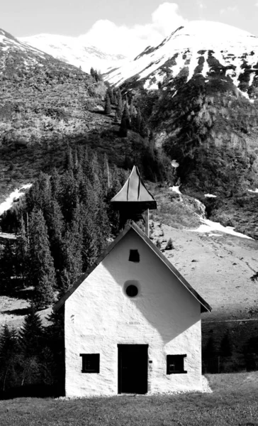 Oratorio Santa Brida Immerso Nella Natura Tujetsch Surselva Valle Del —  Fotos de Stock