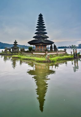 pura ulun danu bratan tapınağı Bali, Endonezya.