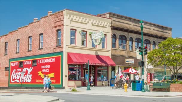 Happy Vibrant Dan Sunny Street Corner Main Street Historic Downtown — Stok Video