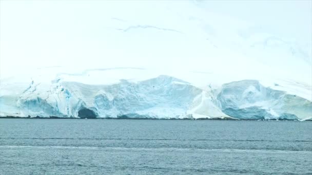 Geleiras Antártida Baía Paraíso Vistas Navio Movimento Ambiente Frio — Vídeo de Stock