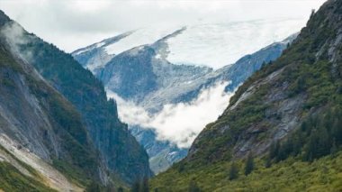 Alaska Tracy Kol Fiyort Etrafında Majestic Dağlar Cruise Ship From görüldü