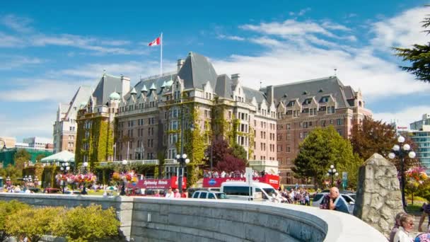 维多利亚不列颠哥伦比亚省加拿大费尔蒙皇后酒店热门历史地标和旅游景点 — 图库视频影像