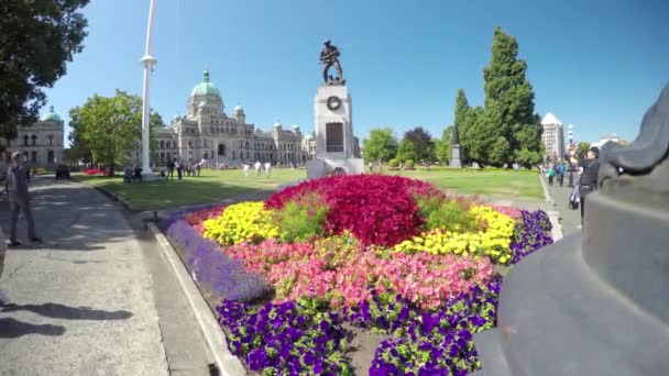 Victoria British Columbia Front Gardens Aux Édifices Parlement Assemblée Législative — Video