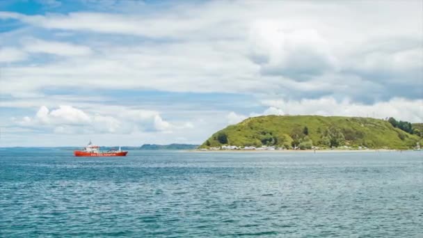 Barco Carga Carga Marítima Chegando Porto Puerto Montt Chile Com — Vídeo de Stock