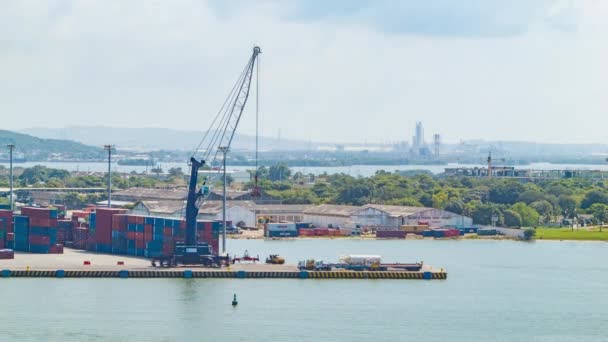 Cartagena Colombia Industri Sjöfart Hamnanläggning Med Kran Och Stålbehållare Det — Stockvideo