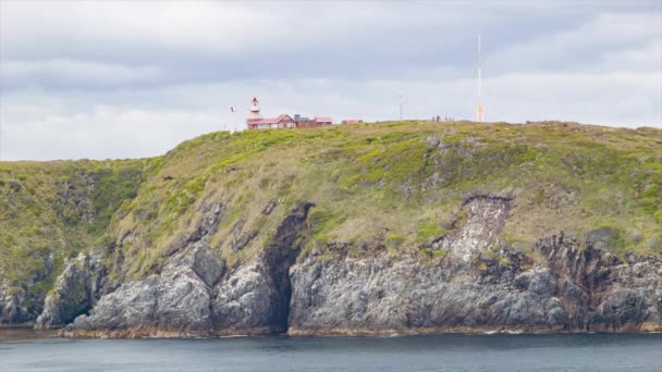 Fyren Vid Cape Horn Sydligaste Spetsen Sydamerika Toppen Ett Berg — Stockvideo