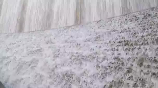 Houston Waterwall Cascata Água Branca Caindo Close — Vídeo de Stock