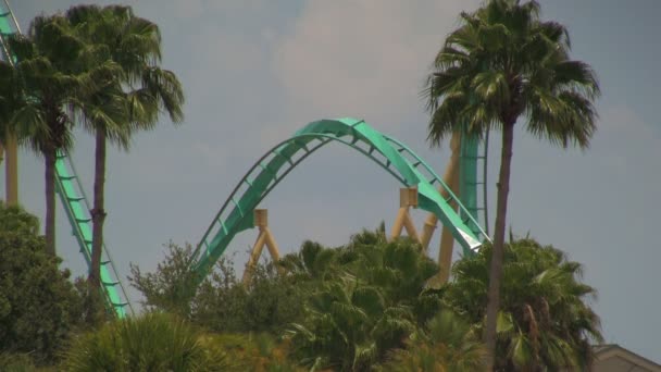 Kraken Floorless Steel Rollercoaster Going Its First Drop Puis Faire — Video