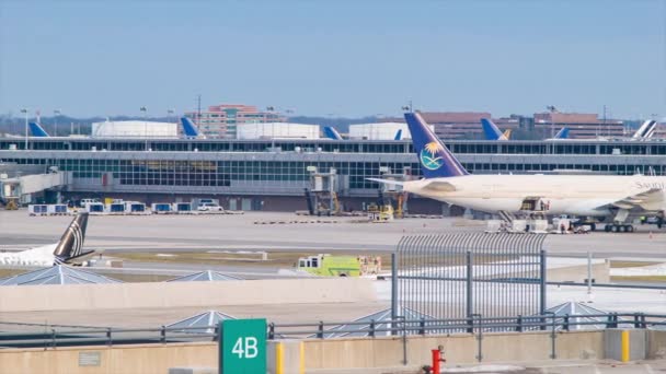 Washington Dulles Airport Iad Tarmac Emergency Services Vehicles Driving Saudi — Stock Video