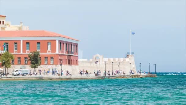Chania Creta Grecia Museo Náutico Paseo Marítimo Con Los Turistas — Vídeos de Stock