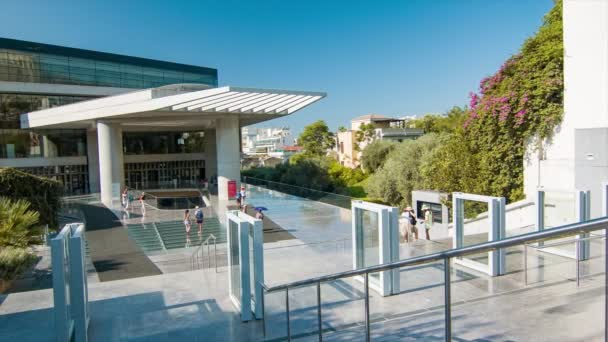 Atenas Grécia Turistas Visitando Museu Acrópole Com Monumento Edifício Arquitetura — Vídeo de Stock