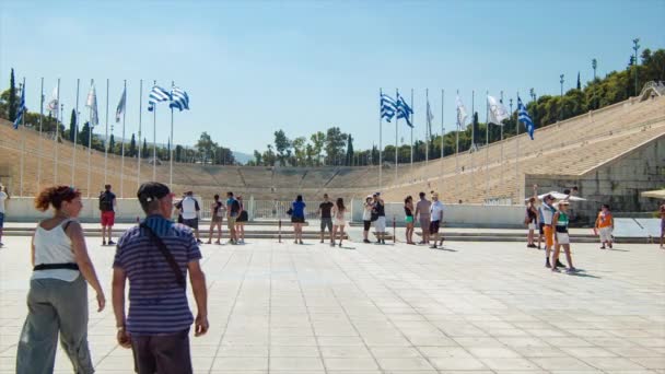 Atina Yunanistan Panathenaic Stadyumu Geniş Yaz Turizm Sezonu Sırasında Dönüm — Stok video