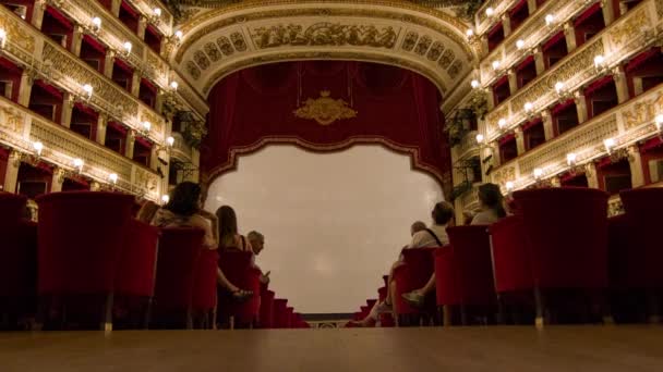 Nápoles Italia Teatro San Carlo Bajo Ángulo Asientos Vista Con — Vídeo de stock