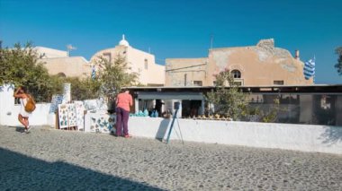 Santorini Yunanistan Yerel Yunan Alışveriş Oia Town Turistler Ile Yerel Geleneksel Ada Sanat ve El Sanatları Keşfetmek