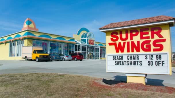 Super Wings Souvenir Benodigdheden Cadeauwinkel Outer Banks Building Exterior Een — Stockvideo
