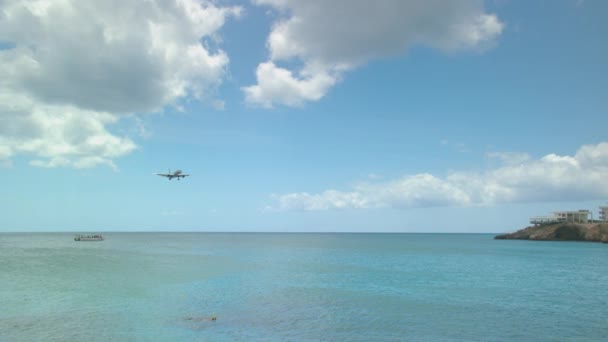 Φίλιπσμπουργκ Άγιος Μαρτίνος Αμερικανικές Αερογραμμές Boeing 757 Jet Προσγείωση Στο — Αρχείο Βίντεο