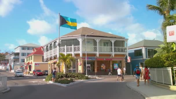 Centre Ville Nassau Bahamas Scène Avec Des Touristes Marcher Sur — Video
