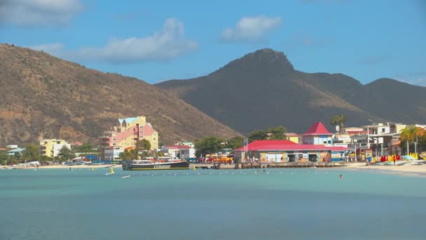 Philipsburg เซนต Maarten Boardwalk Great Bay Beach ในสถานท แปลกใหม สดใสท — วีดีโอสต็อก