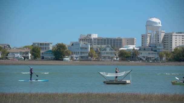 Wilmington Outdoor Watersports Avities Гаттсвилле Бич Людьми Увлекающимися Греблей Байдарках — стоковое видео