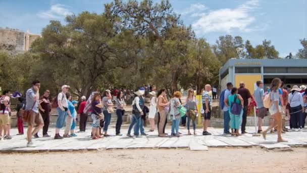 Atina Yunanistan Akropolis Bilet Ofisi Ziyaretçi Turistler Doğrultusunda Bekliyor — Stok video