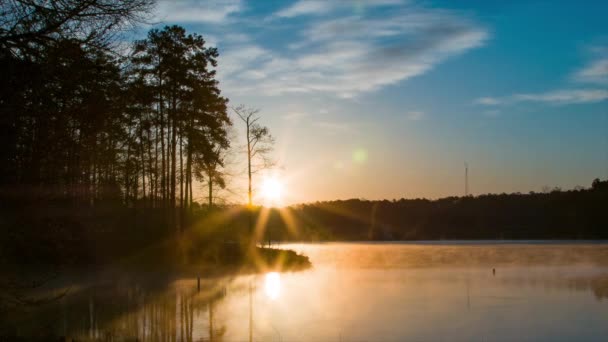 Lake Crabtree Mist Verhuizen Naar Gouden Ochtenden Zonnestralen Raleigh Statische — Stockvideo