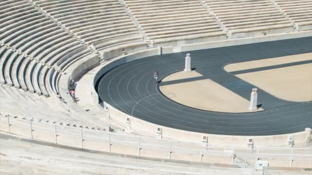 Athene Griekenland Panathenaic Stadion Close Met Een Bezoek Aan Toeristen — Stockvideo